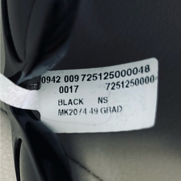 NEW WITH DEFECTS WOMENS MICHAEL KORS #MK2074 (Bora Bora) Sunglasses Color 30054L - Picture 10 of 16